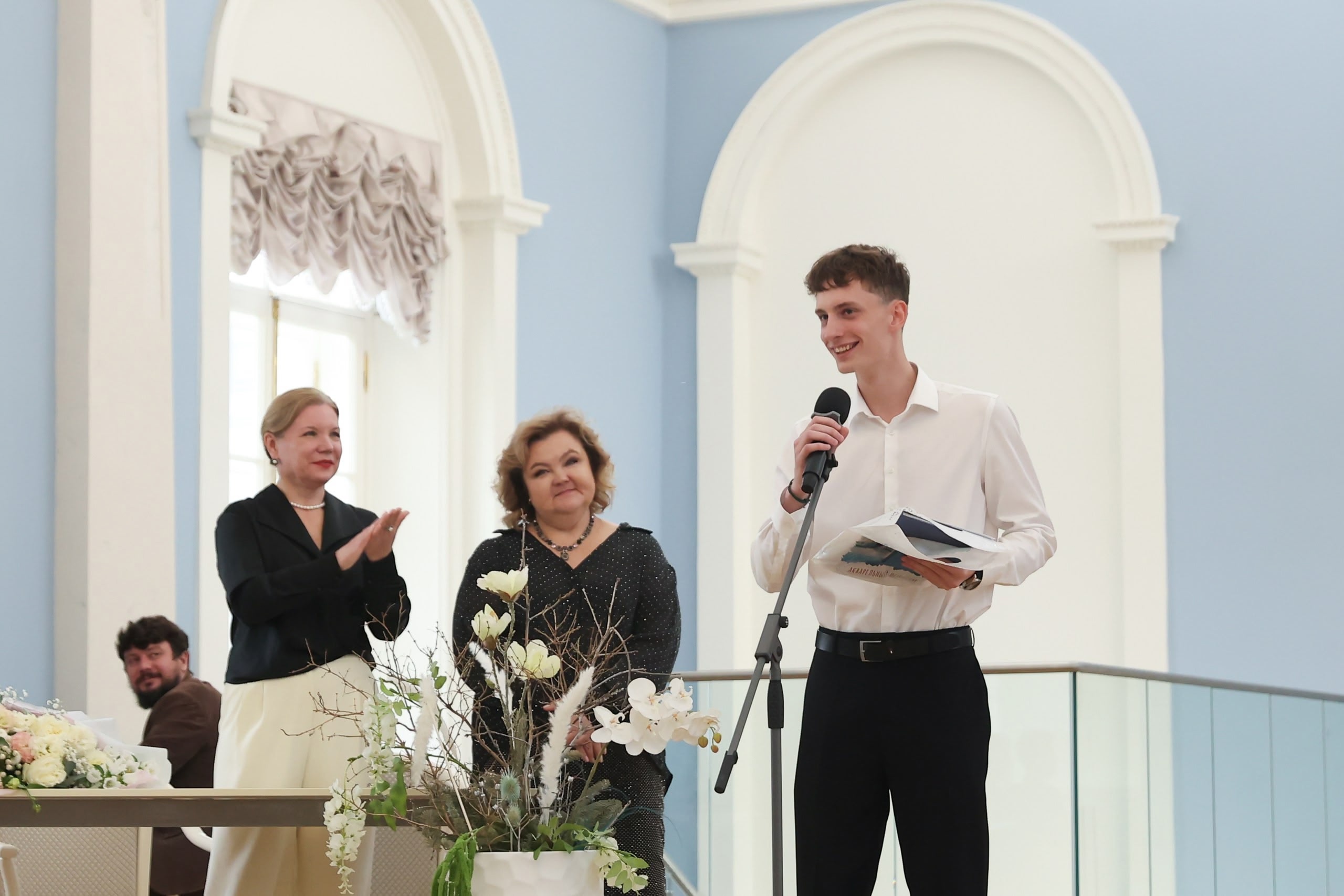 QqpE9jgbU7g QqpE9jgbU7g